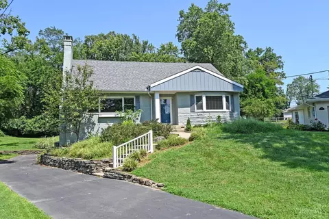 6849 Springcrest Cir, Madeira, OH 45243