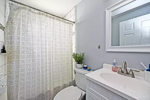 Bath - 3876 Snook Rd, Morrow, OH 45152 photo 1 of 1