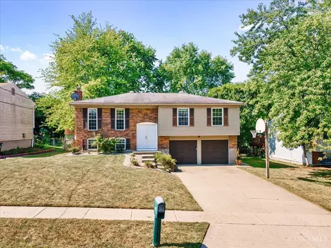 12059 Hazelhurst Dr, Cincinnati, OH 45240 photo 3
