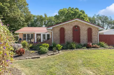 6838 Mccoppin Mill Rd, Hillsboro, OH 45133