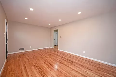 2259 Pompano Ave, Reading, OH 45215 photo 8