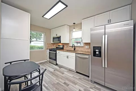 2259 Pompano Ave, Reading, OH 45215 photo 9