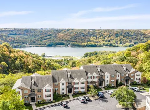 155 Palisades Pointe, Cincinnati, OH 45238