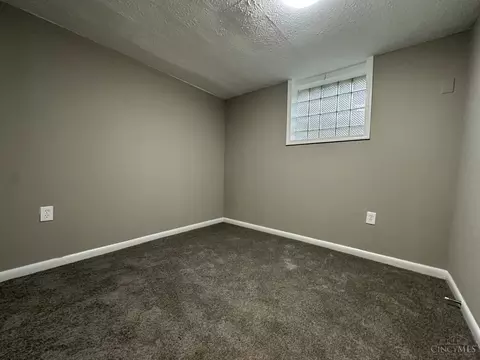 Bedroom - 4798 Prosperity Pl, Cincinnati, OH 45238 photo 8 of 8