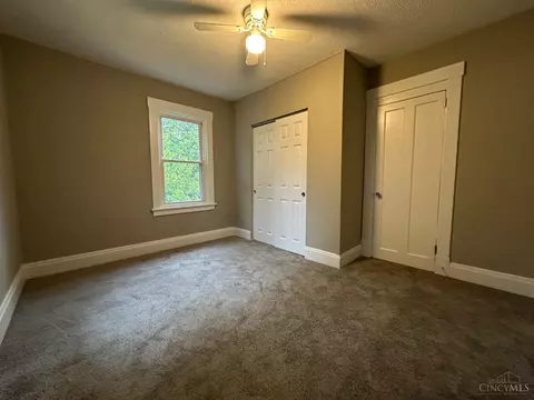 Bedroom - 4798 Prosperity Pl, Cincinnati, OH 45238 photo 1 of 8