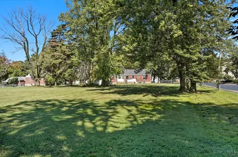 Exterior - 729 Fleming Rd, Cincinnati, OH 45231 photo 7 of 7