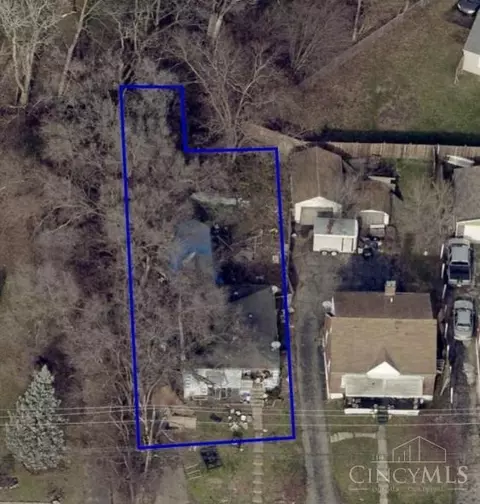 964 Shepherd Ln, Lincoln Heights, OH 45215 photo 2
