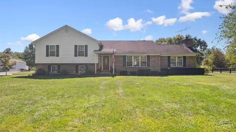10338 Grog Run Rd, Loveland, OH 45140