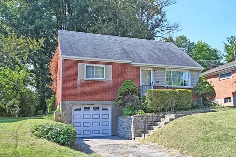 685 Ivyhill Dr, Cincinnati, OH 45238