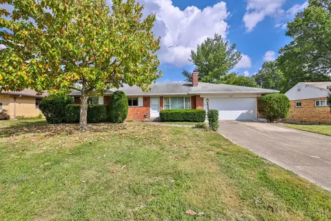 9458 Long Ln, Cincinnati, OH 45231
