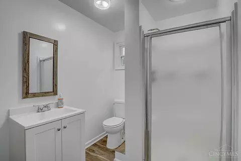Bath - 219 Seventieth St, Cincinnati, OH 45216 photo 3 of 3