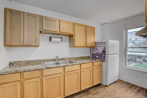 Kitchen - 219 Seventieth St, Cincinnati, OH 45216 photo 2 of 3
