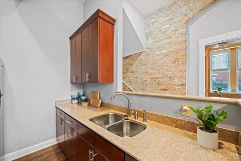 Kitchen - 2152 Gilbert Ave, Cincinnati, OH 45206 photo 2 of 5
