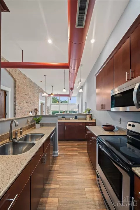 Kitchen - 2152 Gilbert Ave, Cincinnati, OH 45206 photo 5 of 5