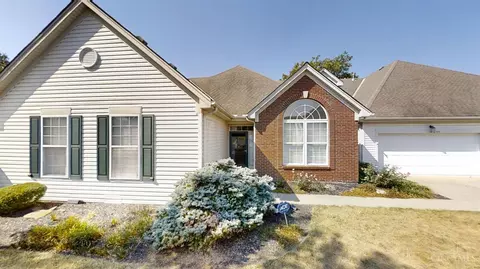 6145 Gristmill Dr, Hamilton, OH 45011