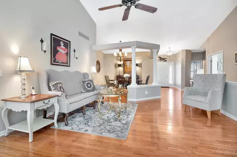 7710 Crystal Cove Pointe, Hamilton Township, OH 45039 photo 6