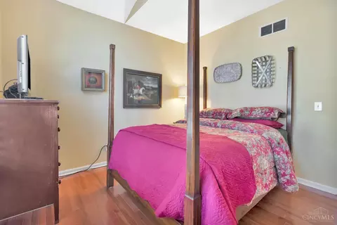 7710 Crystal Cove Pointe, Hamilton Township, OH 45039 photo 13