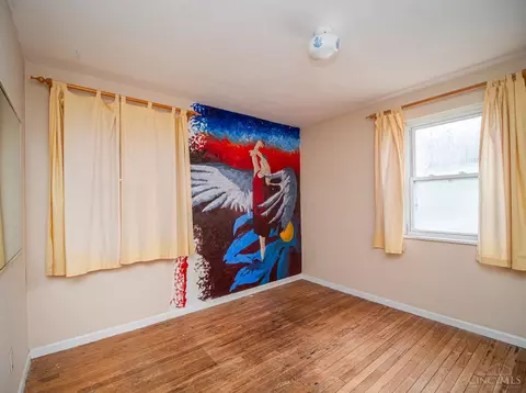 Bedroom - 1277 Prospect Pl, Cincinnati, OH 45231 photo 1 of 8
