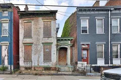532 York St, Cincinnati, OH 45214