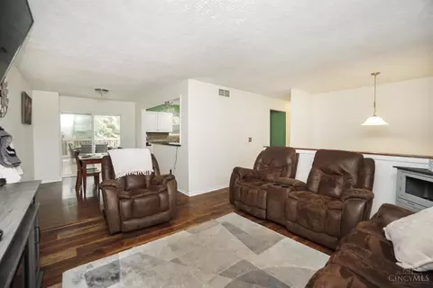 6716 St Rt 48, Maineville, OH 45039 photo 6