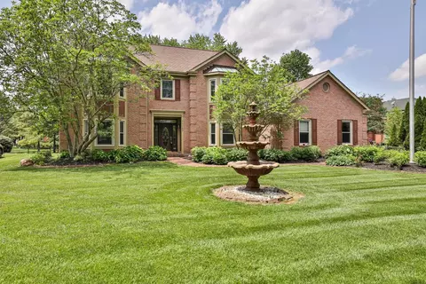 11157 Snider Rd, Cincinnati, OH 45249