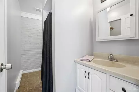 Bath - 107 Etta Ave, Harrison, OH 45030 photo 1 of 4