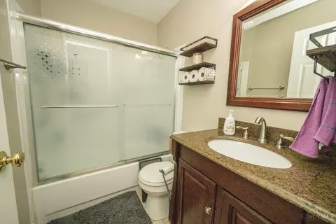 3963 Benjamin St, Cincinnati, OH 45245 photo 26