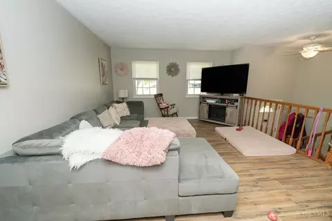 3963 Benjamin St, Cincinnati, OH 45245 photo 12