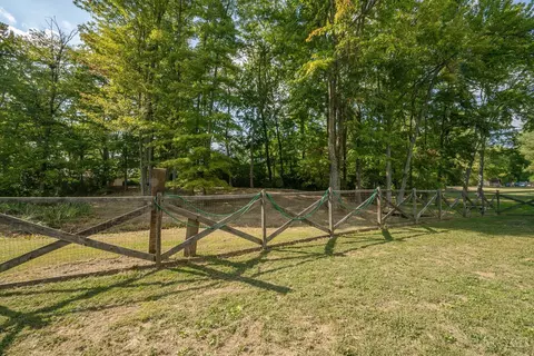 3963 Benjamin St, Cincinnati, OH 45245 photo 8