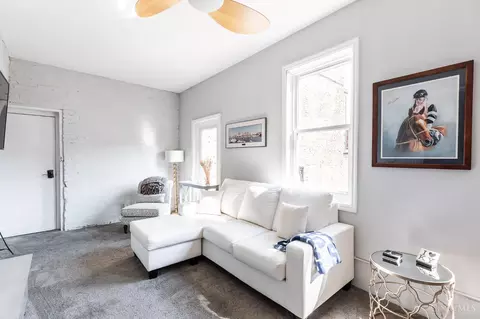 Living - 720 Main St, Cincinnati, OH 45202 photo 2 of 7