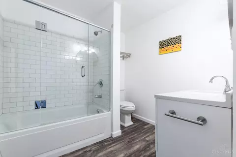 Bath - 720 Main St, Cincinnati, OH 45202 photo 1 of 2