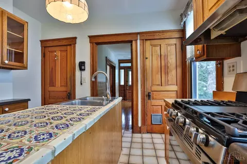 3732 High Point Ave, Cincinnati, OH 45211 photo 16