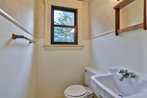 3732 High Point Ave, Cincinnati, OH 45211 photo 32