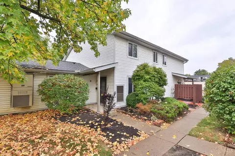 1032 Crescentville Rd, West Chester, OH 45246