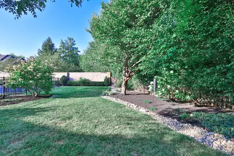 7600 Foxgate Ln, Cincinnati, OH 45243 photo 8