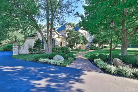 7600 Foxgate Ln, Cincinnati, OH 45243 photo 10