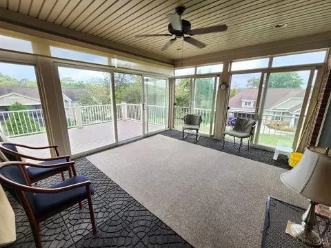 Exterior - 5984 W Fork Rd, Cincinnati, OH 45247 photo 3 of 5