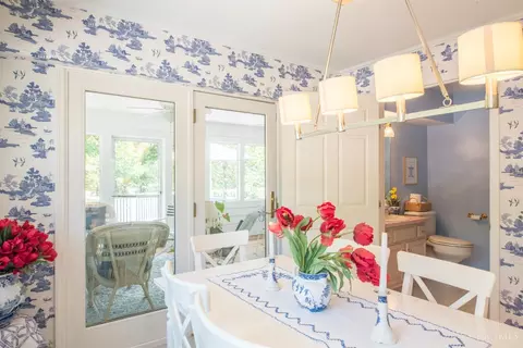 Dining - 2000 Beech Grove Dr, Cincinnati, OH 45233 photo 5 of 6