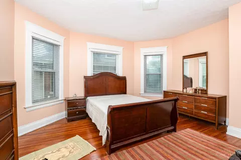 Bedroom - 3556 Mooney Ave, Cincinnati, OH 45208 photo 1 of 3