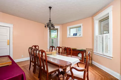 Dining - 3556 Mooney Ave, Cincinnati, OH 45208 photo 1 of 1