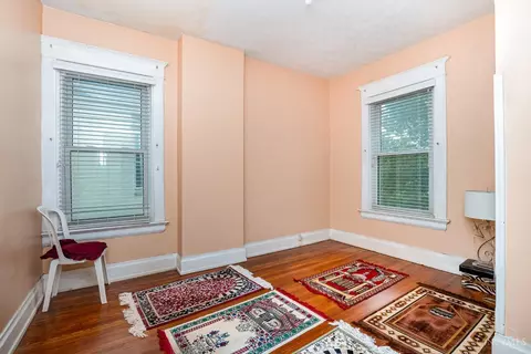 Bedroom - 3556 Mooney Ave, Cincinnati, OH 45208 photo 3 of 3