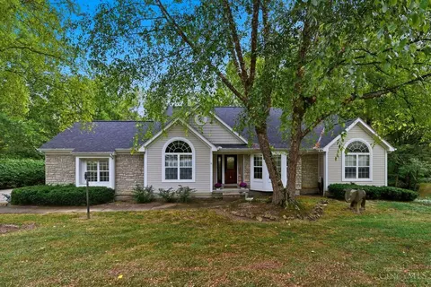 2073 Natchez Trce, Batavia, OH 45103