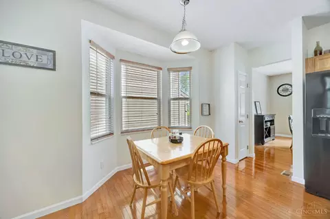 2348 Oaktree Pl, Cincinnati, OH 45238 photo 7