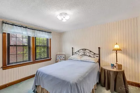 Bedroom - 5027 Sidney Rd, Cincinnati, OH 45238 photo 2 of 2