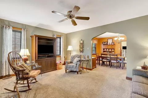 Living - 5027 Sidney Rd, Cincinnati, OH 45238 photo 1 of 1