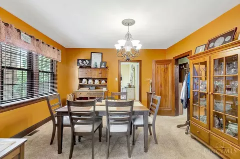 Dining - 5027 Sidney Rd, Cincinnati, OH 45238 photo 1 of 3