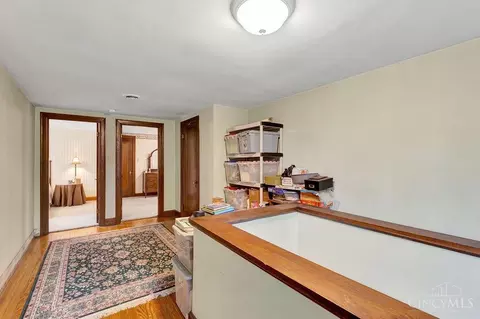 Entry Way - 5027 Sidney Rd, Cincinnati, OH 45238 photo 3 of 3