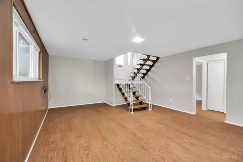 6119 Ridgeacres Dr, Golf Manor, OH 45237 photo 19