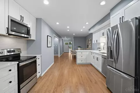 8811 Montgomery Rd, Cincinnati, OH 45236 photo 8