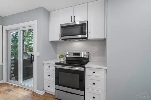 8811 Montgomery Rd, Cincinnati, OH 45236 photo 11